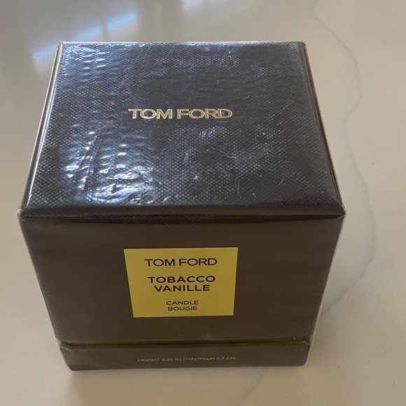Tom Ford Tobacco Vanille Candle in Brown and Gold - Picture 2 of 13